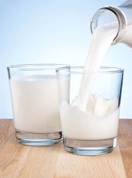 Vaso de leche desnatada